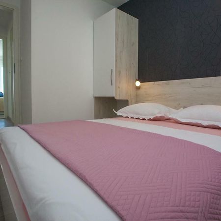 Apartment Ana Макарська Екстер'єр фото